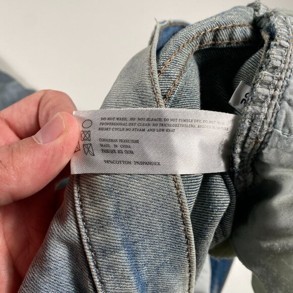 Stampd Destroyed Light Wash Stretch Denim Jeans men's size 32x29 - Picture 5 of 10